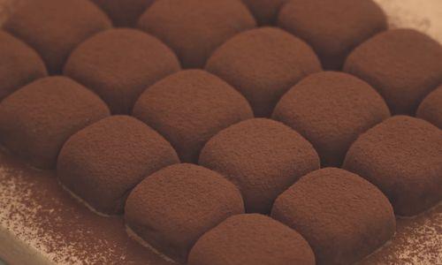 Cách làm nama chocolate từ bột cacao cực đơn giản dành tặng chị em ngày Quốc tế Phụ Nữ